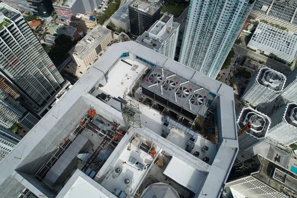 Inspeção aérea Panorama Tower telhado — Fotografia de Stock
