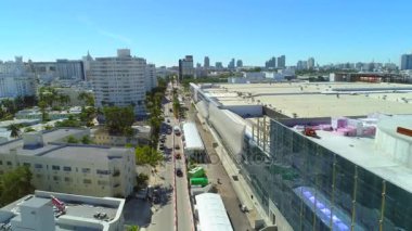 Hava video görüntüleri Miami Beach Convention Center yenileme 2017