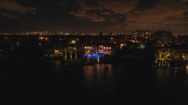 Lüks Miami Beach Konakları geceleri hava video