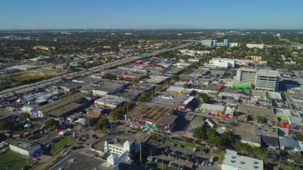 Antenowe Hyperlapse Przyspieszyło Wideo Miami Autostrady Wynwood Miasta — Wideo stockowe