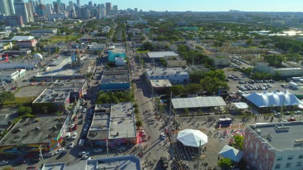 Aerial Tur Art Basel Miami 24P Film — Stockvideo