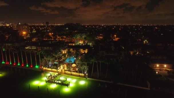 Luxus Villa Der Nacht Aeria Ldrone Überflug — Stockvideo