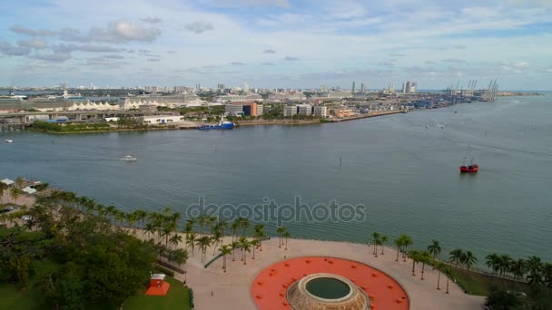 Antenowe Ustanawiającego Strzał Port Miami — Wideo stockowe