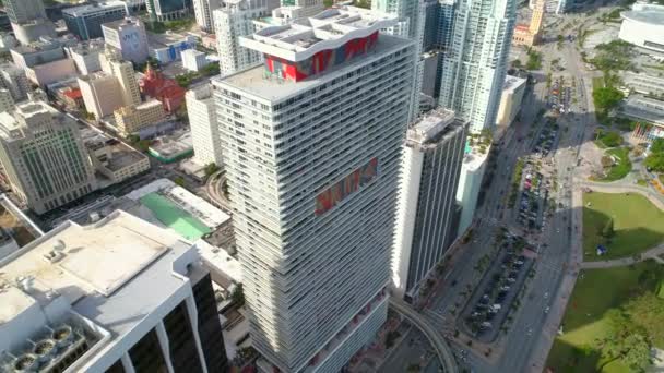 Aerial Facing Shot Downtown Miami — Stock Video