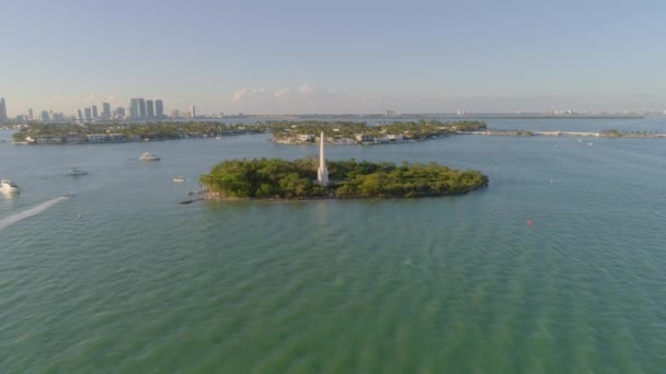 Aerial Flagler Memorial Biscayne Bay Miami Florida — Stock Video