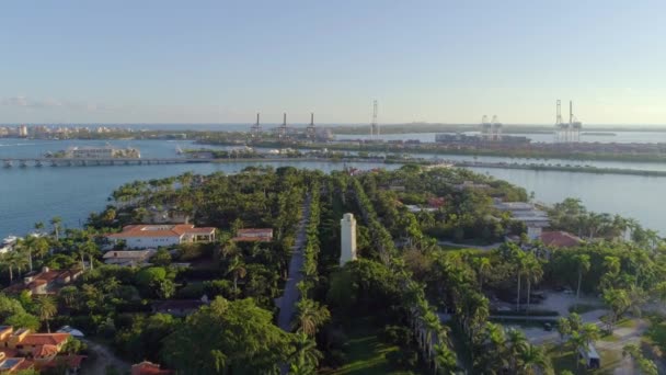 Drone Miami Beach Schilderachtige Eiland Met Herenhuizen 24P — Stockvideo