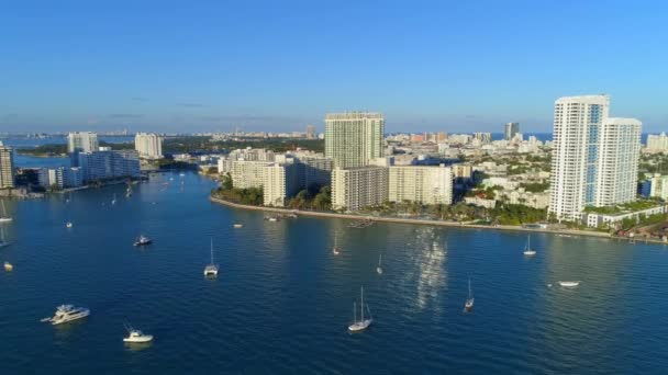 Miami Beach Condominiums Körfezde — Stok video