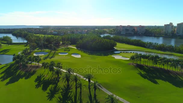 Vídeo Aéreo Deering Bay Paisagem Campo Golfe — Vídeo de Stock