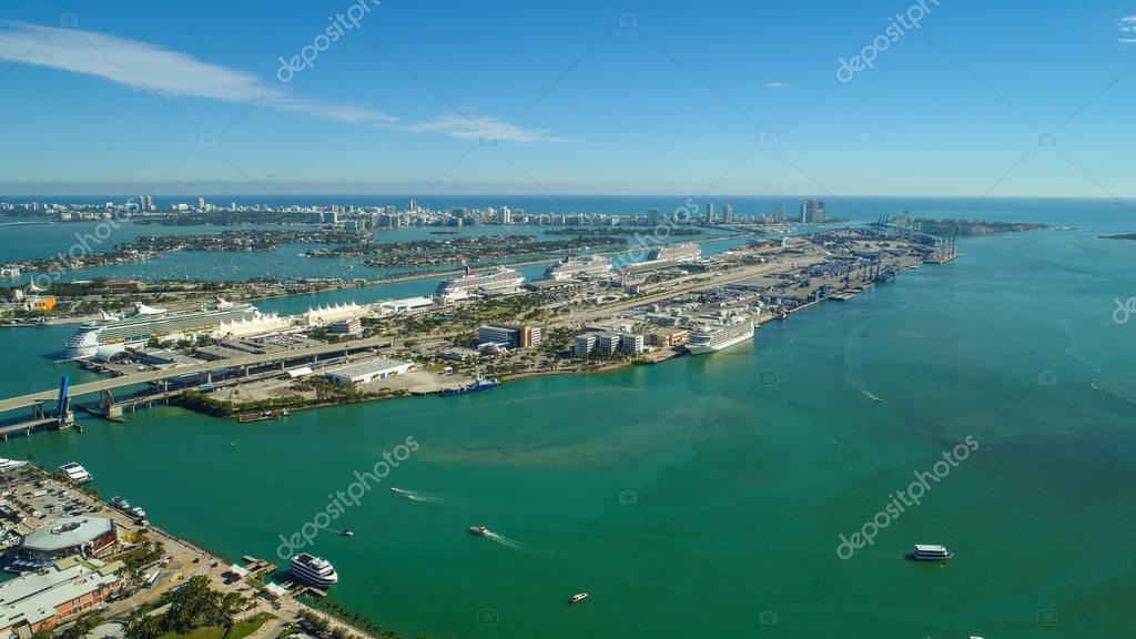Port Miami view — Stock Photo © felixtm #179586800