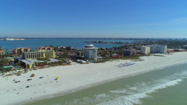 Lotnicze Wideo Grand Plaza Hotel Resort Pete Beach Florida — Wideo stockowe