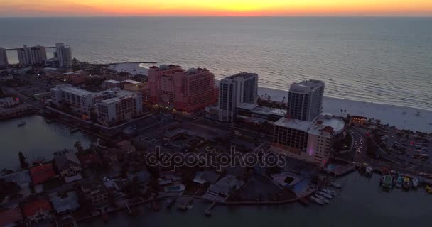 Drone Vídeo Clearwater Florida Pôr Sol Voo Lateral — Vídeo de Stock