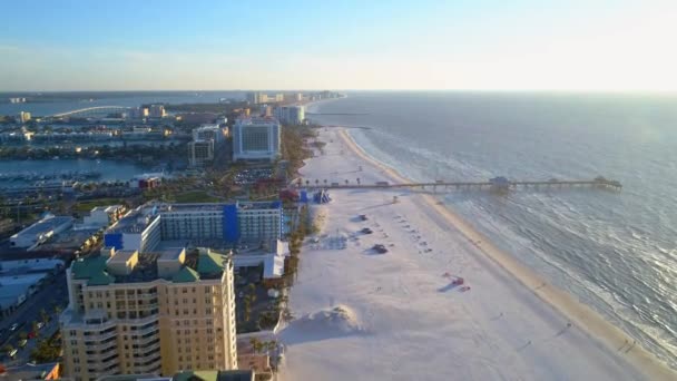 Imágenes Aéreas Clearwater Beach Resorts Condos 60P — Vídeos de Stock