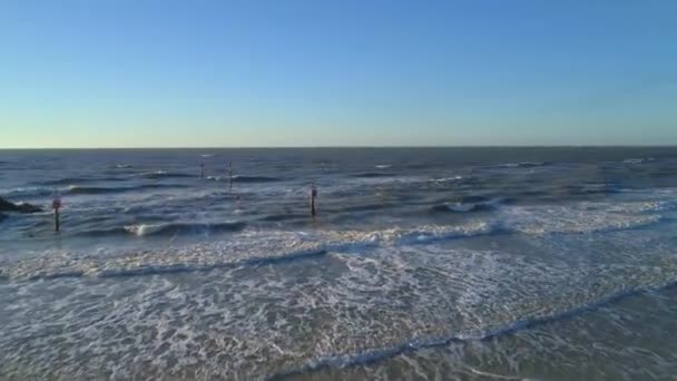 Luchtfoto Video Clearwater Florida Beach Pannen Oceaan Schot — Stockvideo