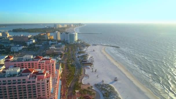 Drone Video Clearwater Beach Resorts Condominios 60P — Vídeo de stock