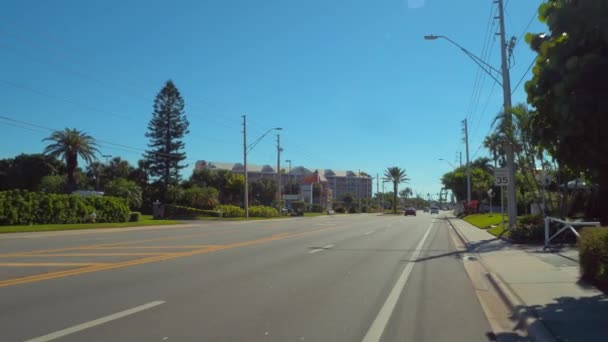 Cyslists Pov Motion Video Petersburg Florida Gulf Boulevard — Stockvideo