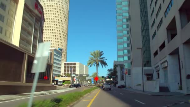 驾驶的观点市中心坦帕佛罗里达4K — 图库视频影像