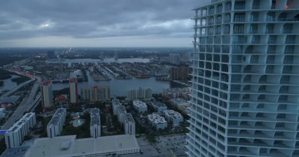 Torre Elevação Descida Aérea Sunny Isles Beach Jade Assinatura — Vídeo de Stock