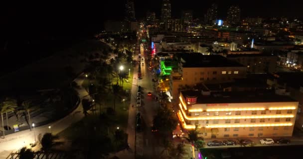 Antenowe Drone Nagrania Deco Hotele Miami Beach Ocean Drive — Wideo stockowe