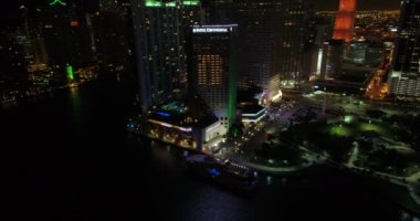 Hava gece robot video Bayfront Park Downtown Miami Florida