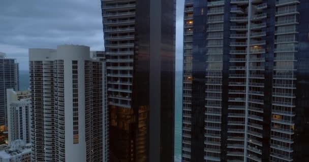 Luchtfoto Video Muse Residenties Sunny Isles Beach Florida Drone — Stockvideo