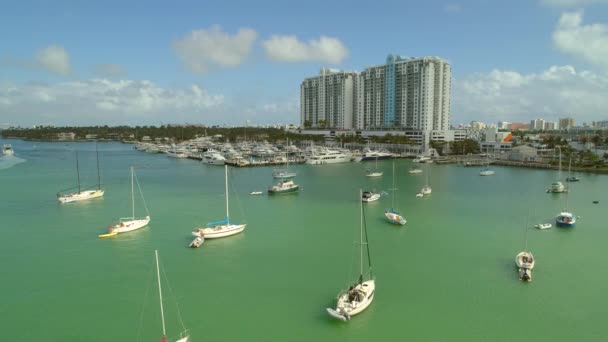 Aereo Drone Video Miami Beach Barche Vela Sunset Harbour — Video Stock