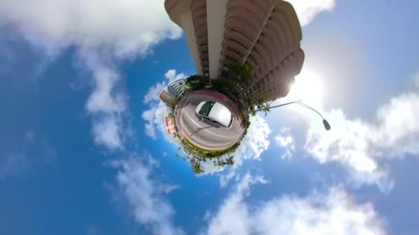 Miniatuur Kleine Planeet Video Auto Rijden Weg Boven Pov — Stockvideo