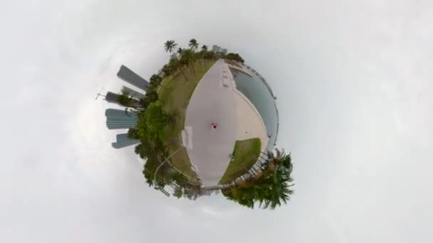 Winzige Planet Fisheye View Motion Footage Museum Park Downtown Miami — Stockvideo