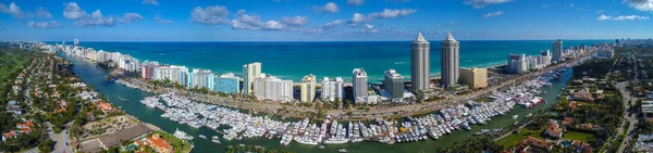 Drone Antenn Panorama Miami Beach Båt Visa 2018 — Stockfoto