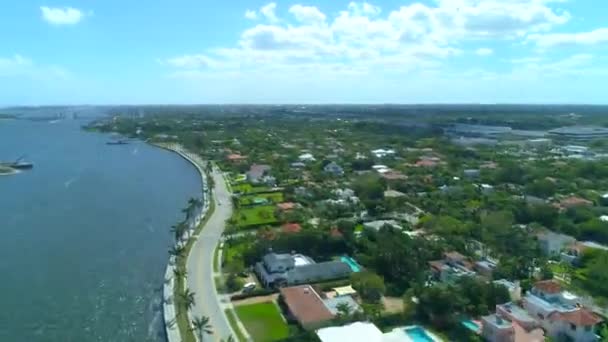 Antenne Drohne Hyper Lapse West Palmenstrand Florida Flagler Drive 60P — Stockvideo