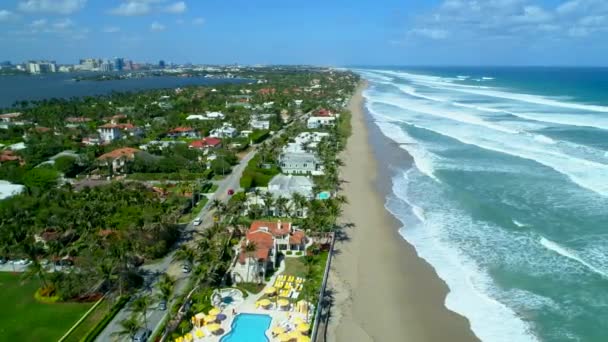 Vakker Omvisning Palm Beach Florida Sjøfront Luksushus Bølger – stockvideo