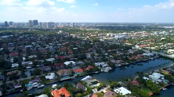 Aerial Footage Las Olas Isles Residential Mansions View Downtown Distance — Stock Video