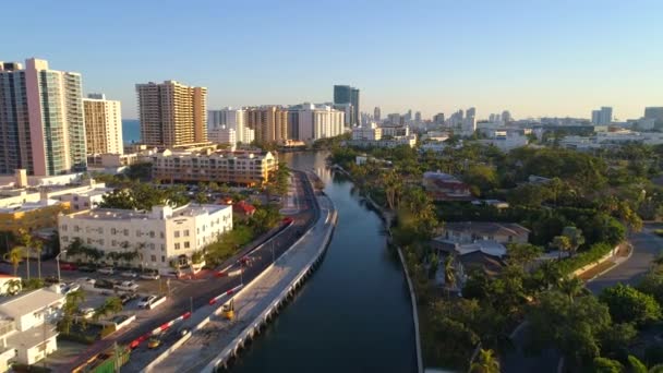Drone Footage Miami Beach Indian Creek Canal — Stockvideo