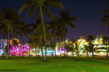 Miami Beach Ocean Drive Lummus Park