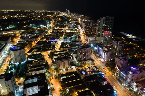Noche aérea Miami Beach Collins Avenue — Foto de Stock