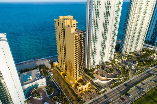 Sayan Sunny Isles Beach in Florida — Foto Stock