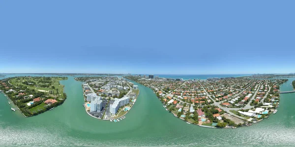 Antenne Kugelpanorama miami Strand Häuser am Wasser Insel — Stockfoto