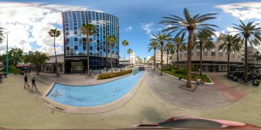Miami Beach, Fl, Amerika Birleşik Devletleri - 1, 2018:360 Sanal gerçeklik görüntü Miami Beach Lincoln road Mayıs