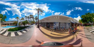 Miami Beach, Fl, Amerika Birleşik Devletleri - 1, 2018:360 Sanal gerçeklik görüntü Miami Beach Lincoln road Mayıs