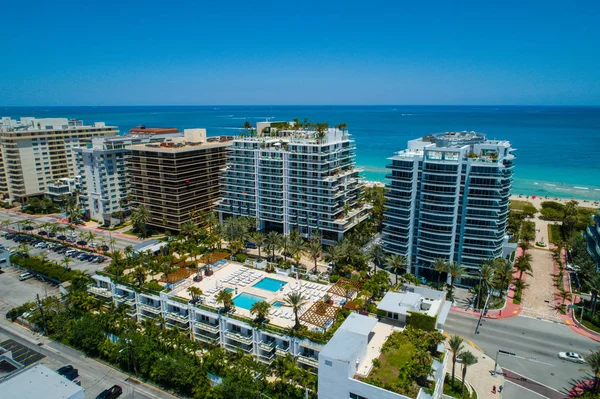 Miami Beach Midrise Condos Havet — Stockfoto