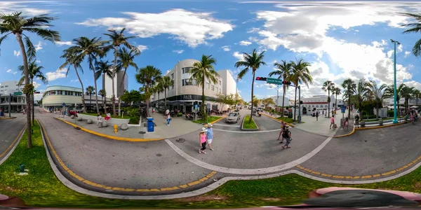 マイアミビーチ フロリダ州 マイアミビーチ リンカーン ロードの 2018 360 仮想現実のイメージを可能性があります — ストック写真