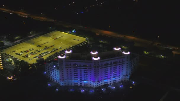 Vídeo Aéreo Nocturno Seminole Hard Rock Hotel Casino Con Vista — Vídeos de Stock