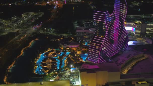 Led Light Display Seminole Casino Guitar Shaped Hotel Night Aerial — Stock Video