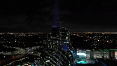 Dinamik antenler Hollywood Seminole Kumarhanesi 4k 24 peni