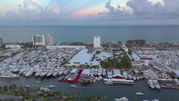 Vídeo Aéreo Voando Pat Fort Lauderdale Boat Show — Vídeo de Stock