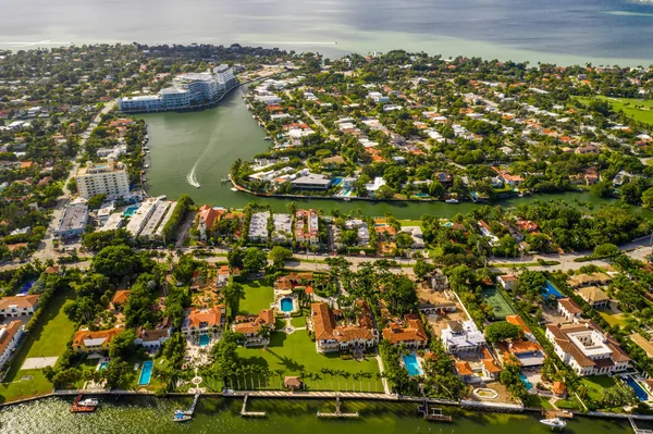 Luxury mansions Miami Beach — Stock Photo, Image