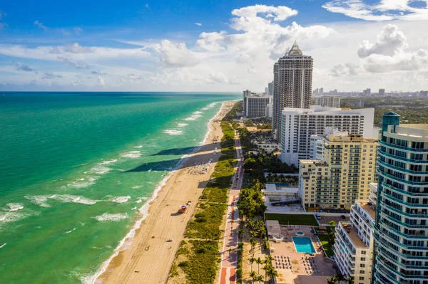 Apartamentos en Miami Beach FL —  Fotos de Stock