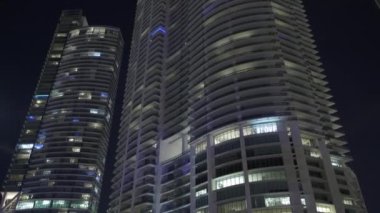 Miami Fl 'de yüksek binalar.