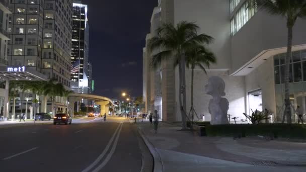 Vídeo Movimiento Biscayne Boulevard Centro Miami Escena Nocturna — Vídeos de Stock