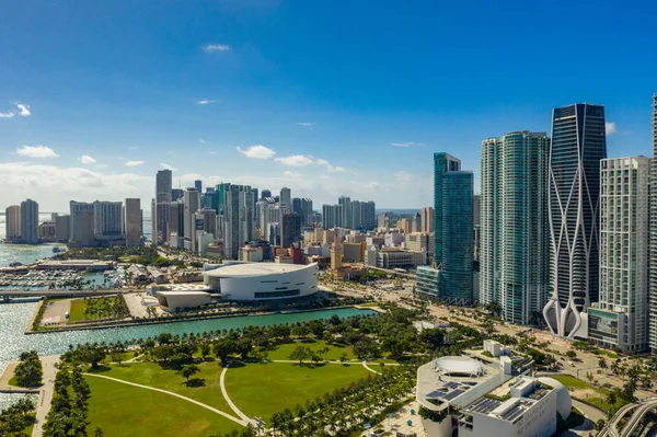 Foto drone aereo del centro di Miami 2019 — Foto Stock