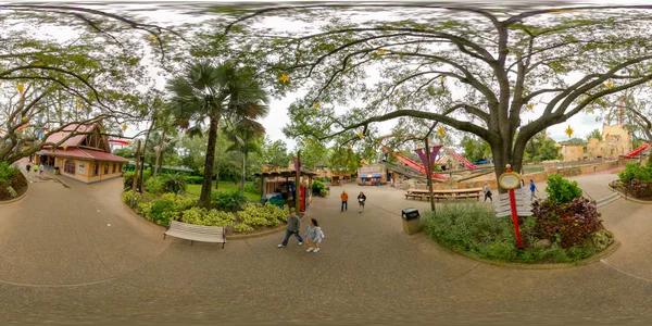 Tampa Busch jardins Florida 360 fotos equiretangulares — Fotografia de Stock